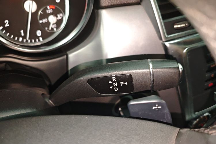 Mercedes-Benz M Class 2015 #18 Mercedes-Benz M Class 2015 car image #18