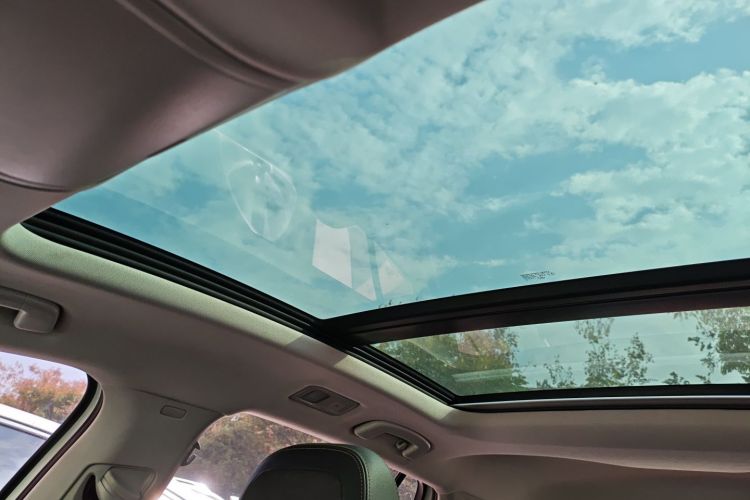 Volkswagen C-Trek 2018 immagine di auto #18