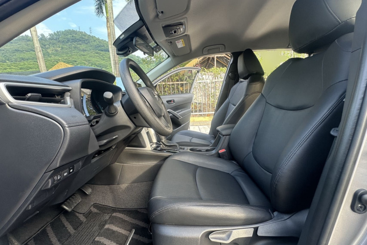 丰田 卡罗拉锐放 2023 汽车图片 #18