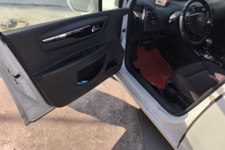 Citroen C-Quatre 2016 #18 Citroen C-Quatre 2016 car image #18