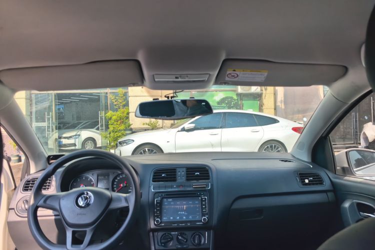 Polo 2016 image de voiture #18