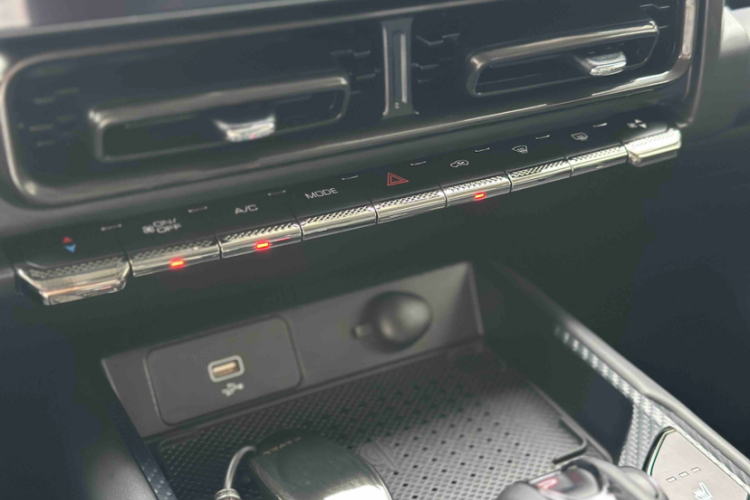 Haval Raptor New Energy 2024 #18 Haval Raptor New Energy 2024 car image #18