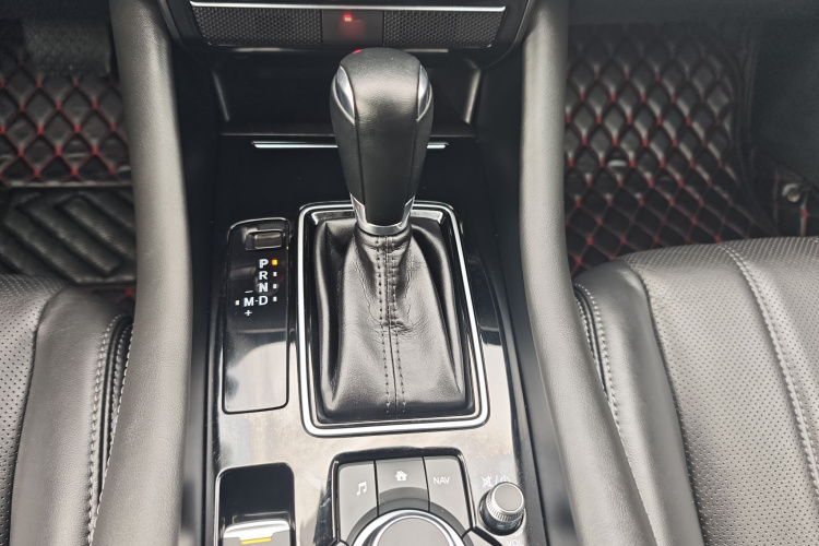 Mazda Atenza 2023 car image #18