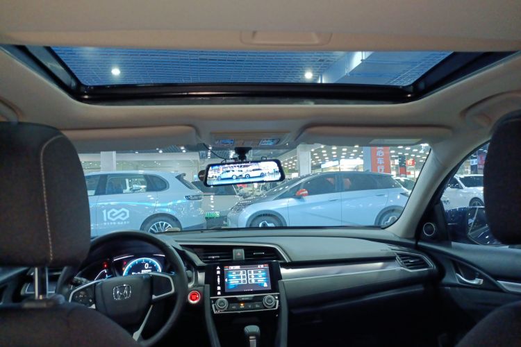 Honda Civic 2016 car image #18