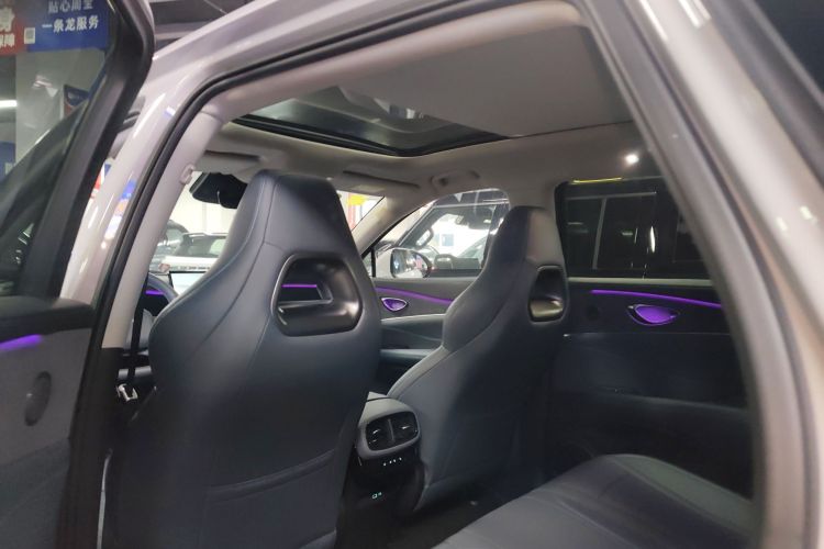 BYD Sea Lion 07 DM-i 2025 car image #18