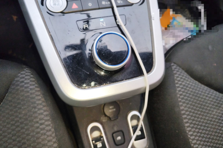 BYD e1 2019 #18 BYD e1 2019 car image #18