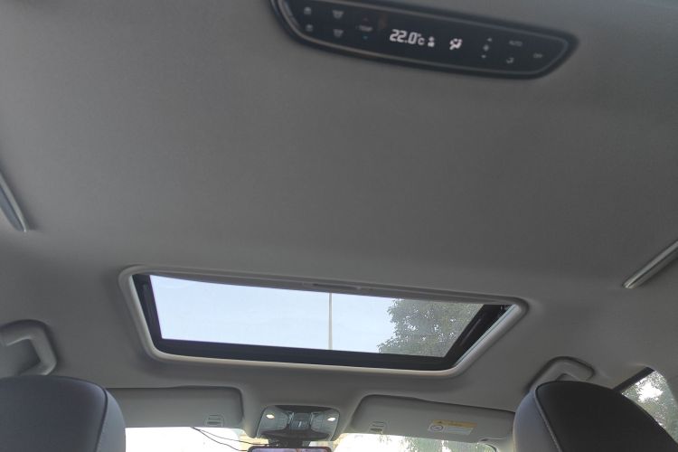 GAC Trumpchi M8 2020 #18 GAC Trumpchi M8 2020 car image #18