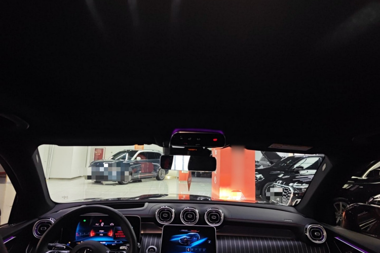 Mercedes-Benz GLC AMG 2024 imagem de carro #18