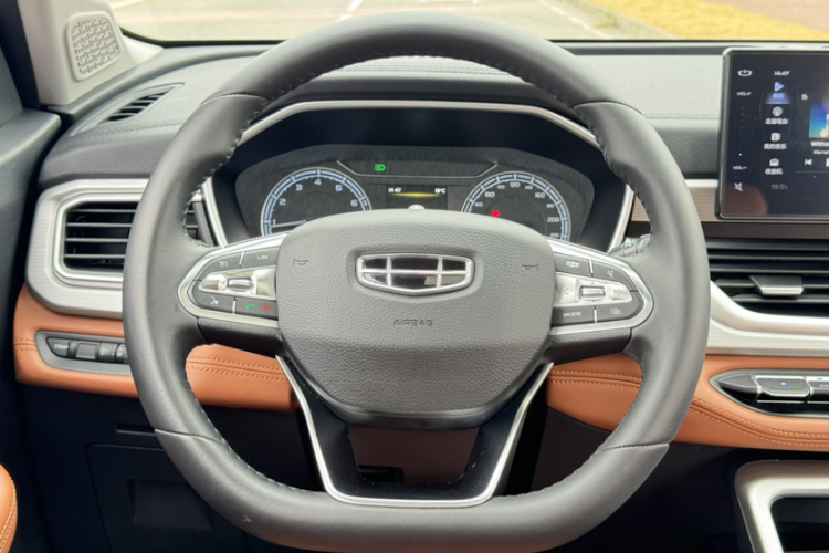 GEELY Vision X6 2020 #18 GEELY Vision X6 2020 car image #18