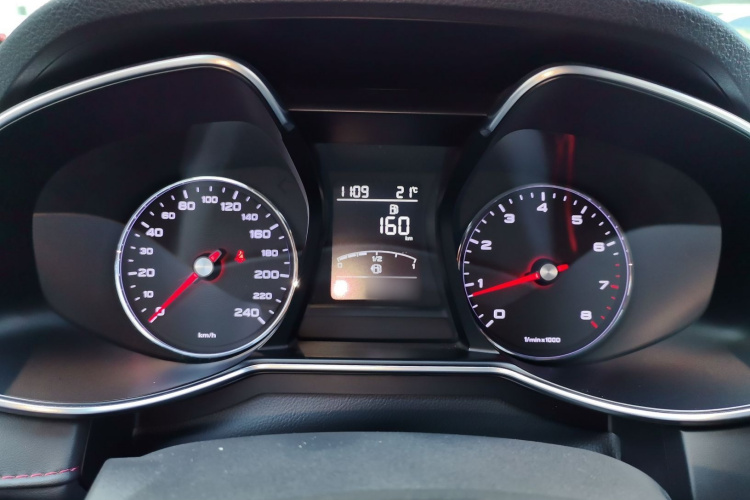 MG 6 2020 car image #18