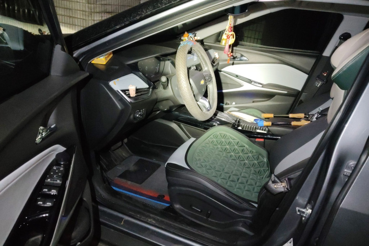 Chevrolet Charm 2021 car image #18