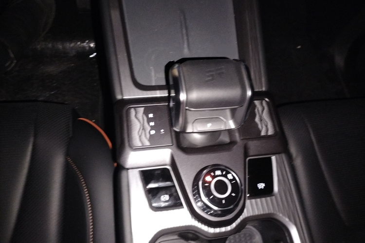 Jetour Freeman 2025 car image #18