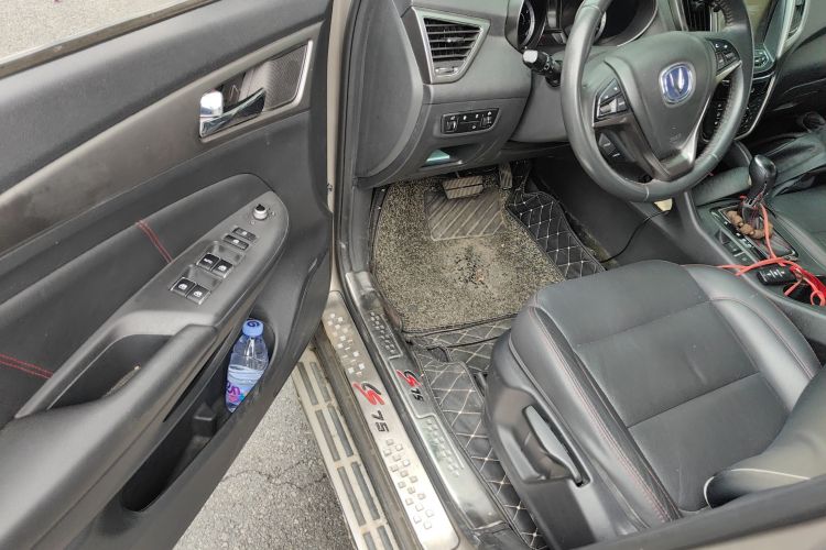 长安 长安CS75 2016 #18 长安 长安CS75 2016 汽车图片 #18