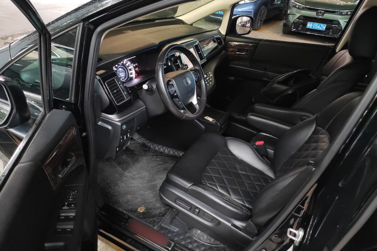 Honda Elysion 2018 car image #18