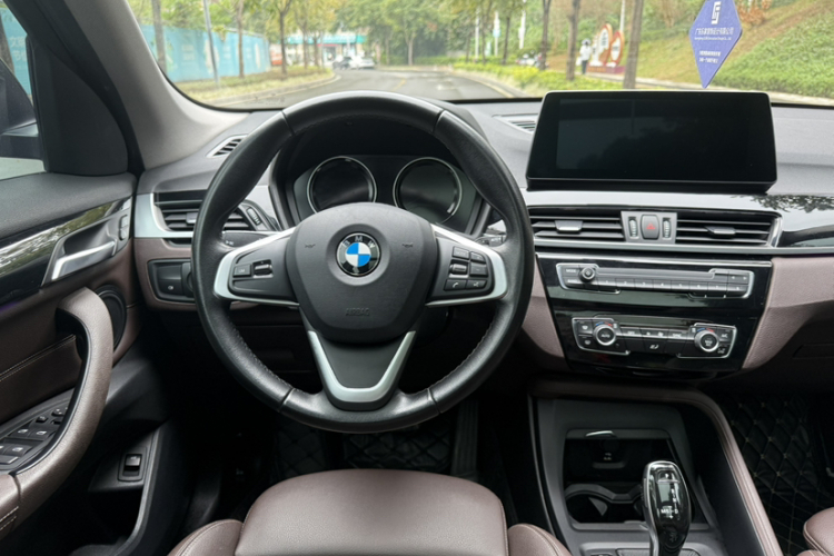 BMW X1 2020 immagine di auto #18
