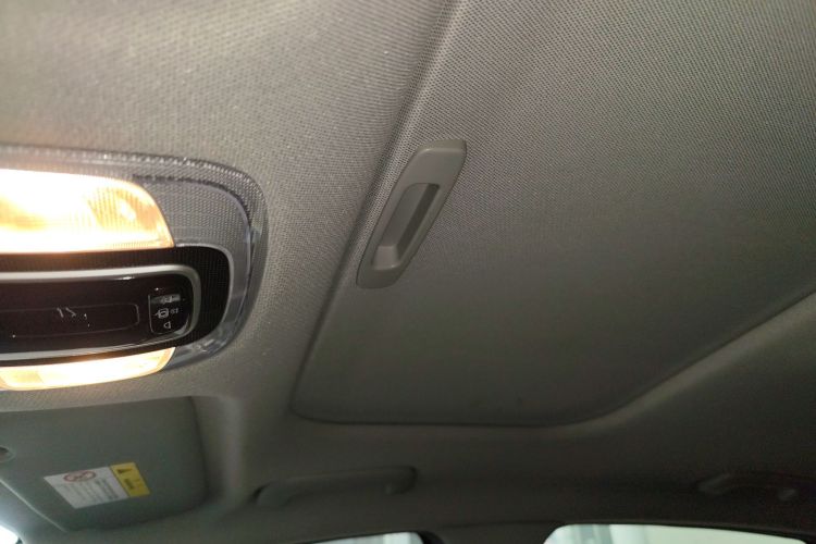 Hyundai Elantra 2020 car image #18