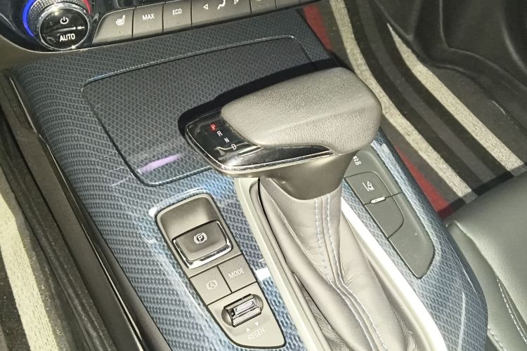 Chevrolet Charm 2024 #18 Chevrolet Charm 2024 car image #18