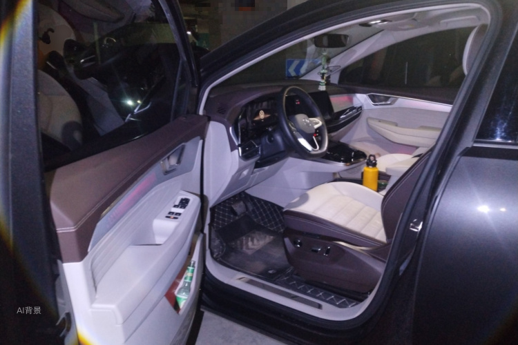 Volkswagen Talagon 2023 car image #18