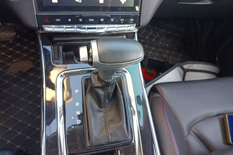 SWM斯威汽车 SWM斯威G05 2020 汽车图片 #18