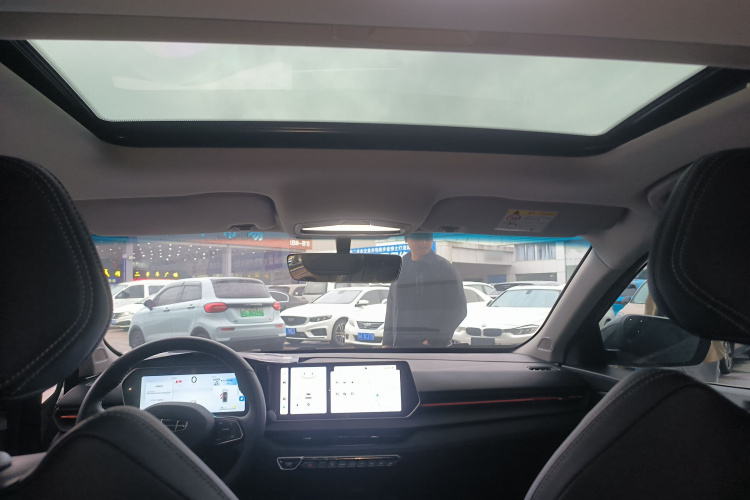 GEELY Binray 2024 car image #18
