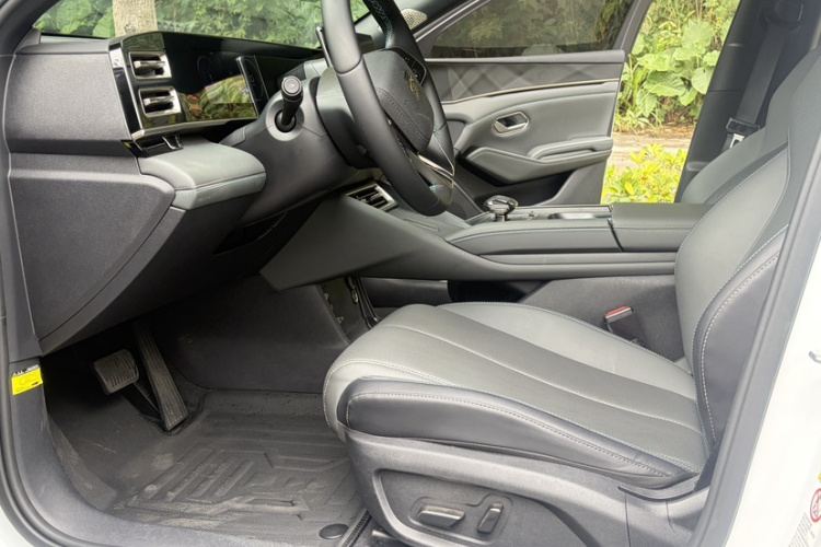 BYD Qin L 2024 #18 BYD Qin L 2024 car image #18