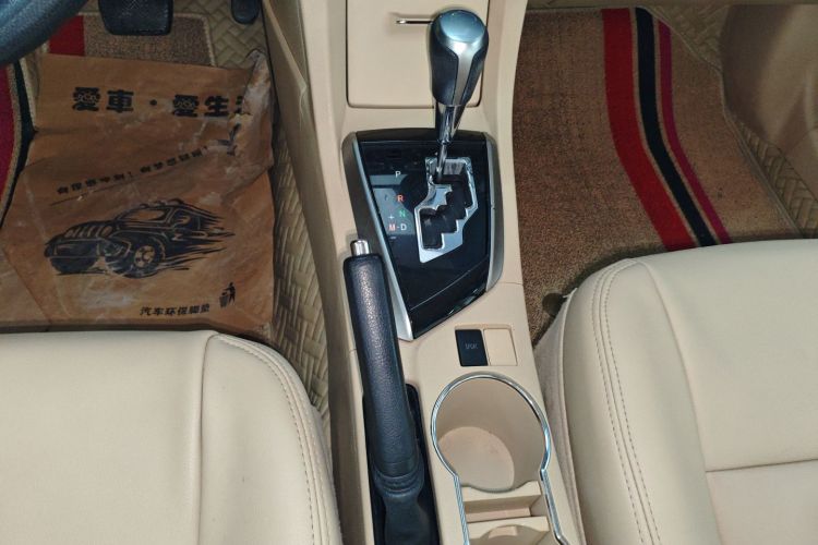 Toyota Corolla 2016 #18 Toyota Corolla 2016 car image #18