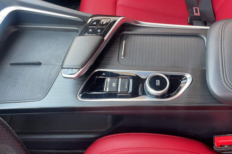 Changan UNI-T 2020 car image #18