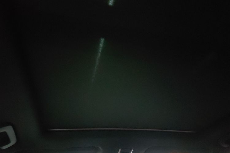 2021 car image #18