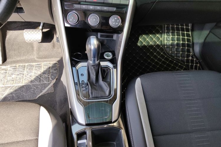 T-Roc 2020 #18 T-Roc 2020 car image #18