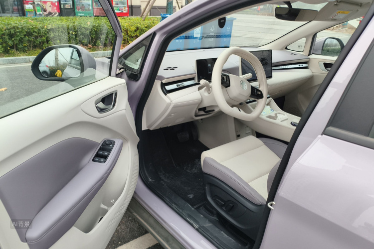 MG 4 EV 2025 immagine di auto #18