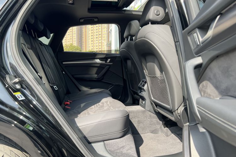 Audi Q5L Sportback 2024 car image #18