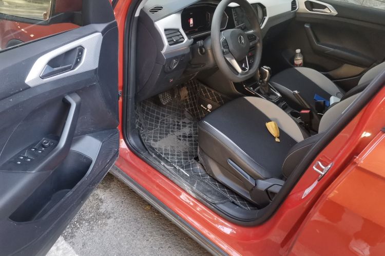 Tacqua 2021 car image #18