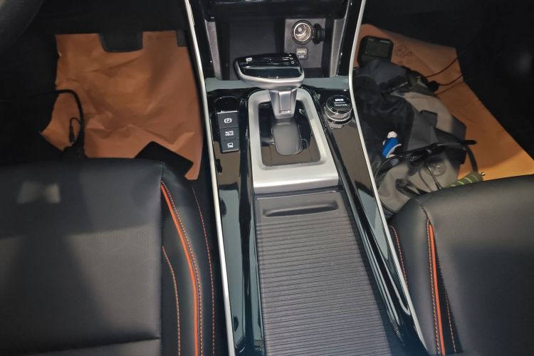 Kia Seltos 2025 car image #18