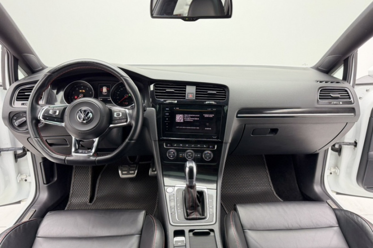 Volkswagen GolfGTI 2017 #18 Volkswagen GolfGTI 2017 car image #18