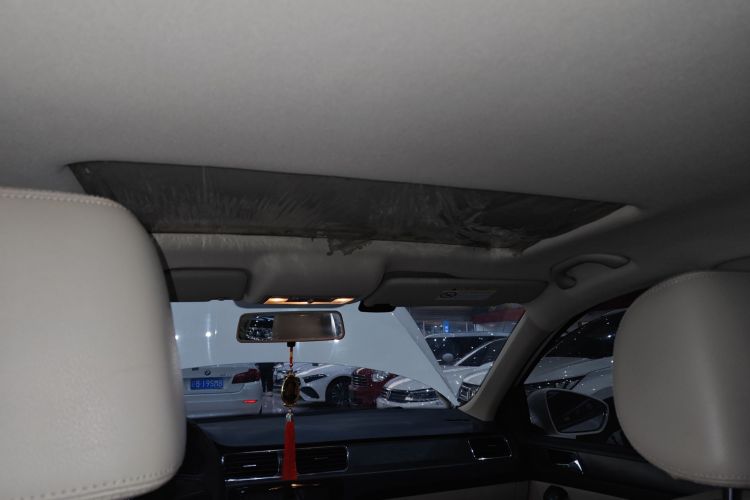 Skoda Rapid 2016 car image #18
