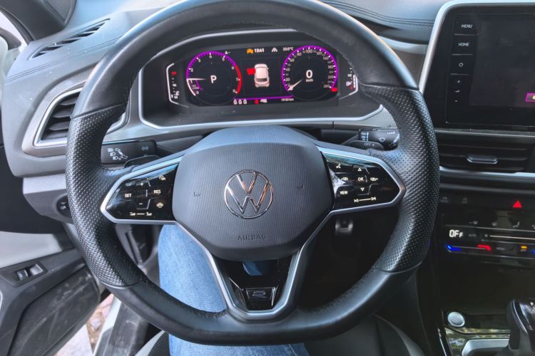 T-Roc 2023 immagine di auto #18