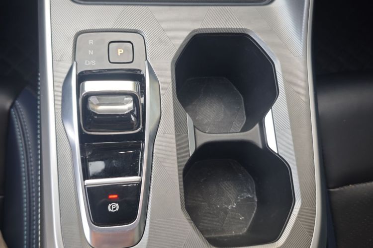 GAC Trumpchi GS3 2023 car image #18