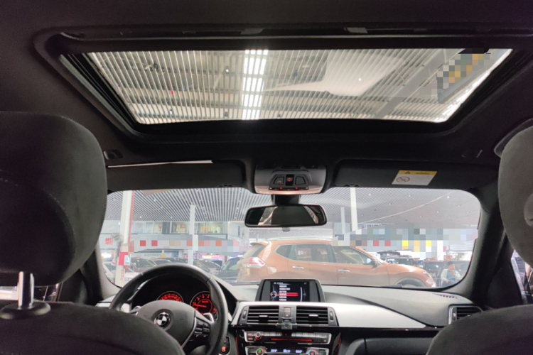 BMW 3 Series 2017 #18 BMW 3 Series 2017 car image #18