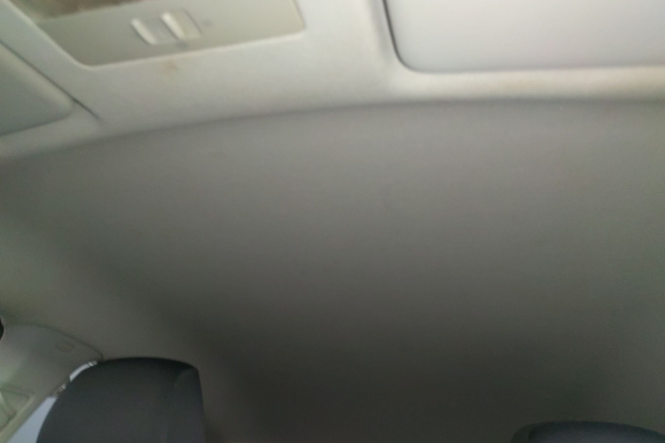Santana 2014 car image #18