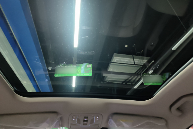 MG ES5 2024 #18 MG ES5 2024 car image #18