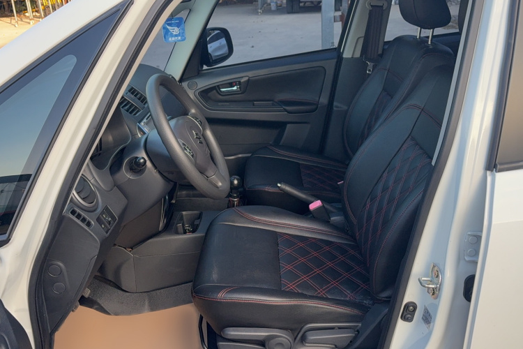 铃木 天语 SX4 2016 汽车图片 #18