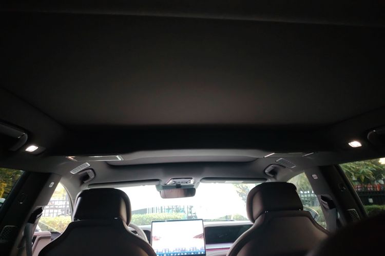 Denza Z9GT 2024 car image #18