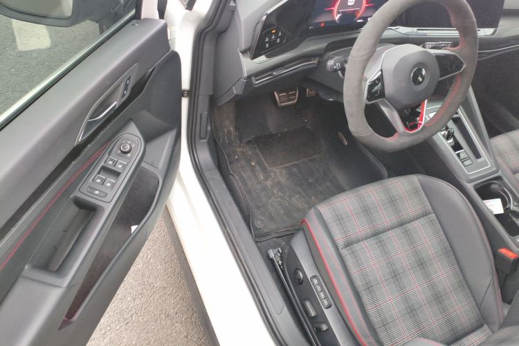 Volkswagen GolfGTI 2024 #18 Volkswagen GolfGTI 2024 car image #18