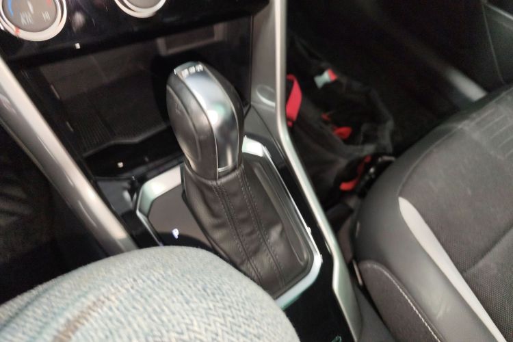 T-Roc 2019 car image #18