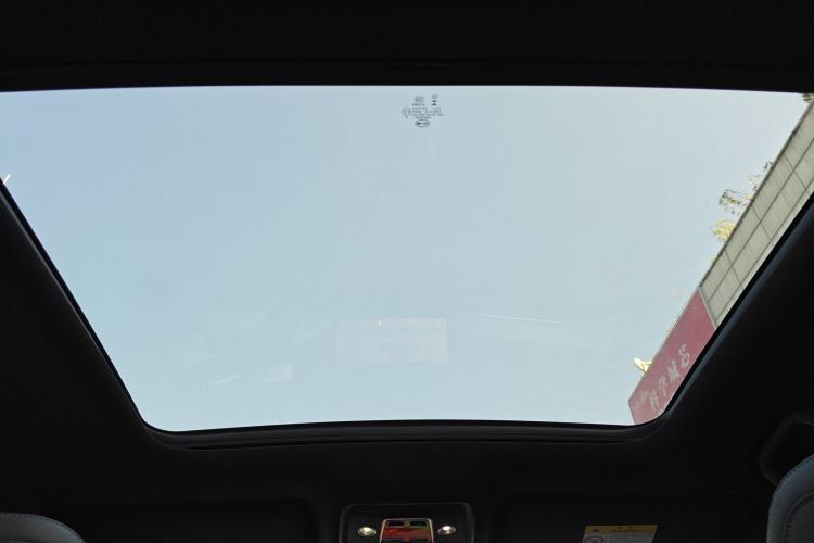 BYD SongL DM-i 2025 car image #18