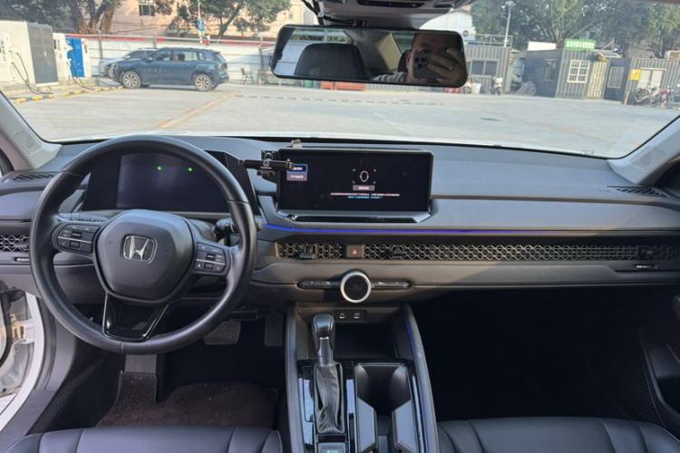 Honda Accord 2023 car image #18