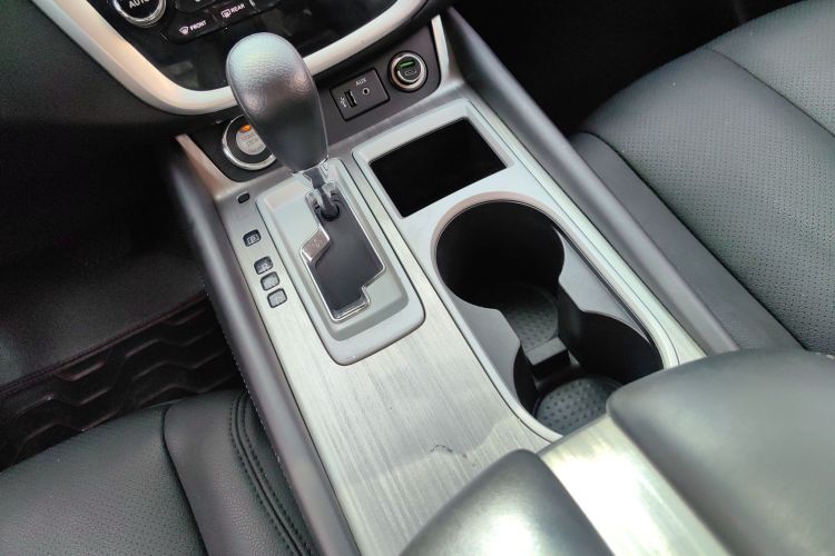 Nissan Murano 2022 immagine di auto #18