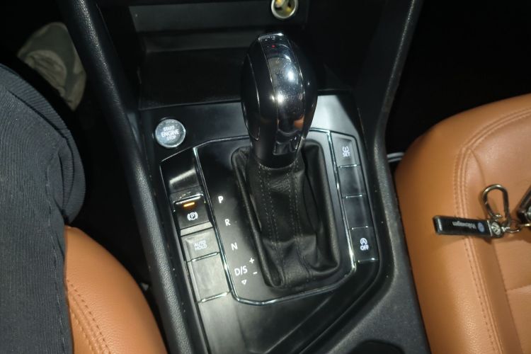 Volkswagen Tharu 2022 #18 Volkswagen Tharu 2022 car image #18
