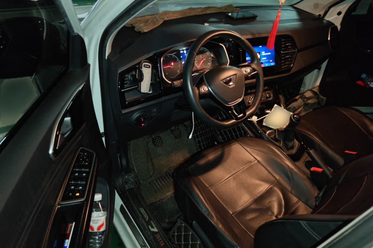 VS5 2021 car image #18