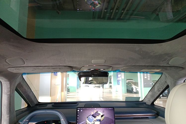 Zeekr MIX 2024 car image #18